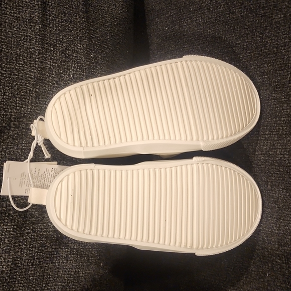 Unicorn slip on shoes for Toddler - Picture 3 of 3